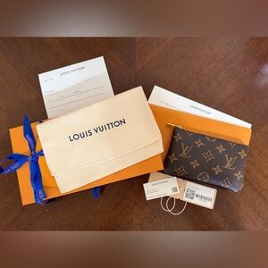 Louis Vuitton Key Pouch S.